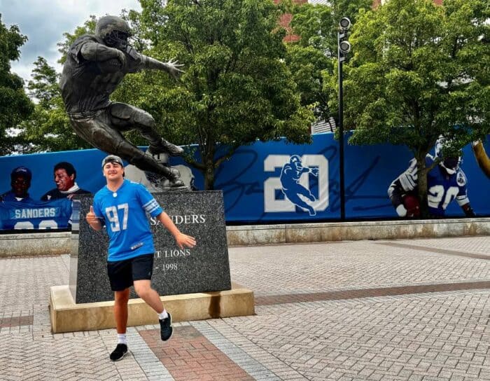 Barry Sanders Statue in Detroit