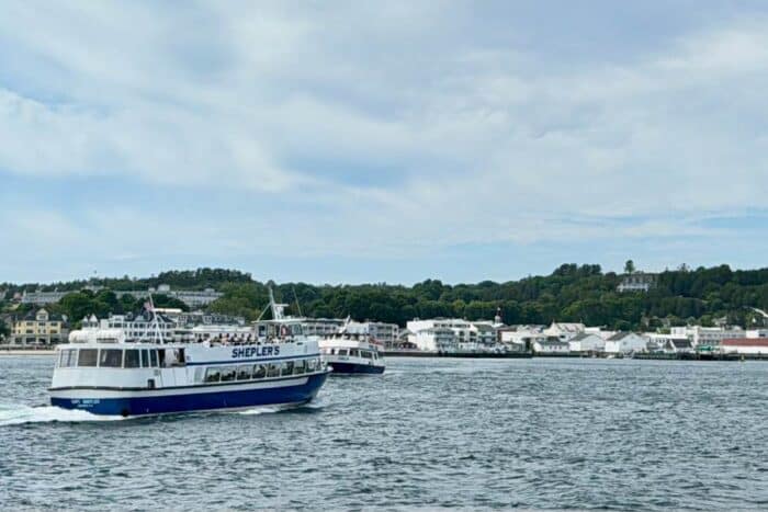 Shepler's ferry going to Mackinac Island