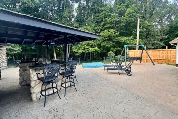 outdoor patio at Lakeside Oasis on Rocky Fork Lake