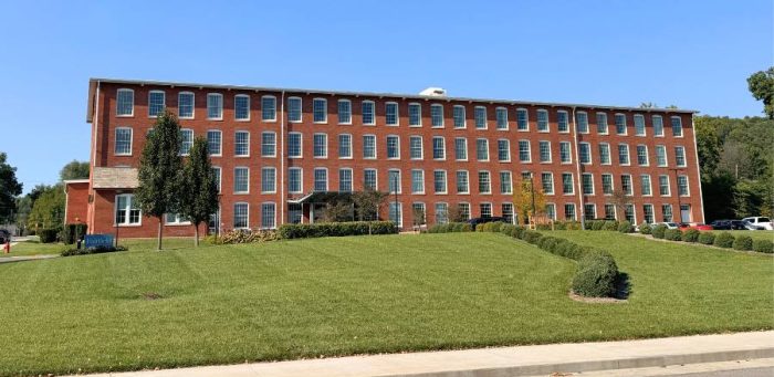 Fairfield Inn and Suites Madison Historic Eagle Cotton Mill