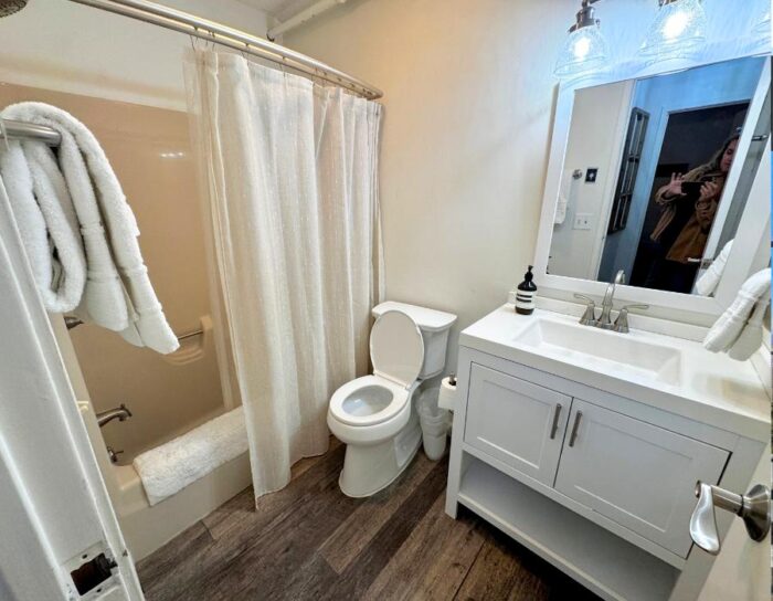 bathroom 1 in vacation rental condo in Ludlow VT 