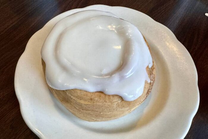 cinnamon roll at The Hatchery in Vermont