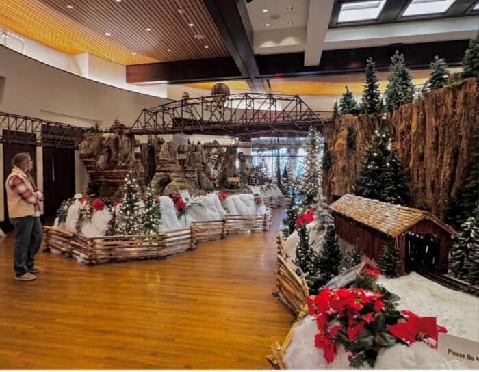  Jingle Rails at the Eiteljorg Museum 