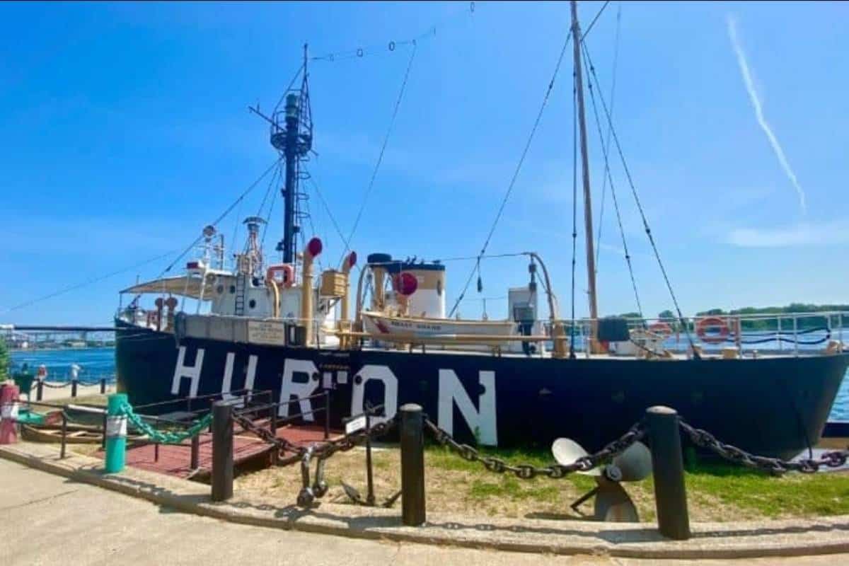 Huron Light Ship Museum Huron Light Ship Museum