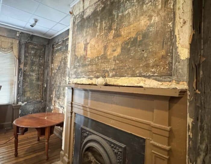 Jesse James Room Bardstown KY