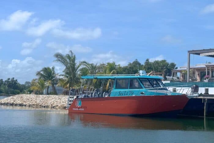 Sea La Vie boat TradeWinds Villa Selena in Belize