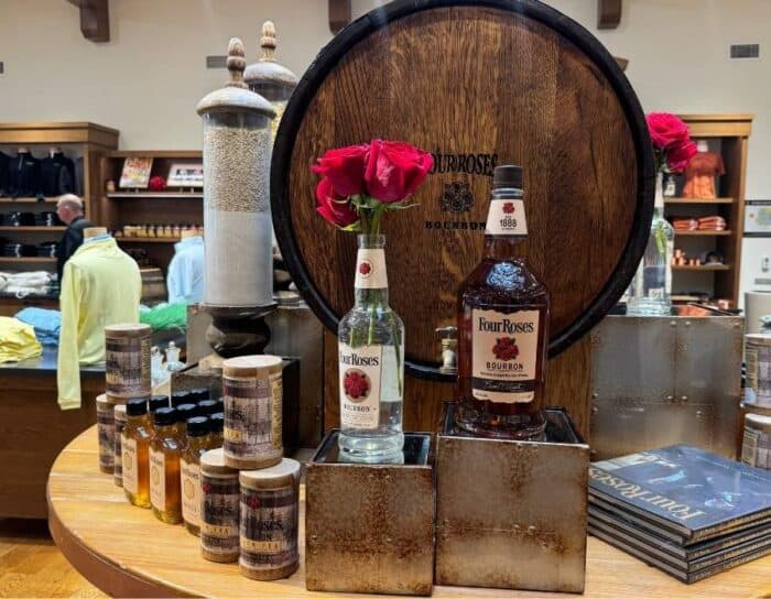 gift shop Four Roses Distillery