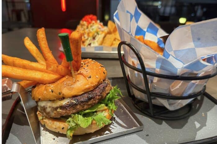 the Ace burger at PAR 3