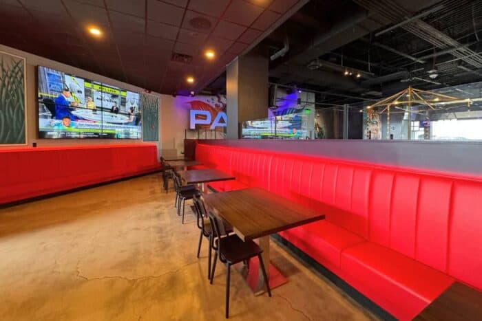 PAR 3 Newport on the Levee