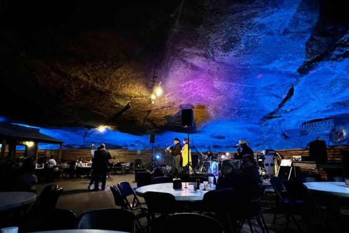 Rattlesnake Saloon in Northern Alabama 