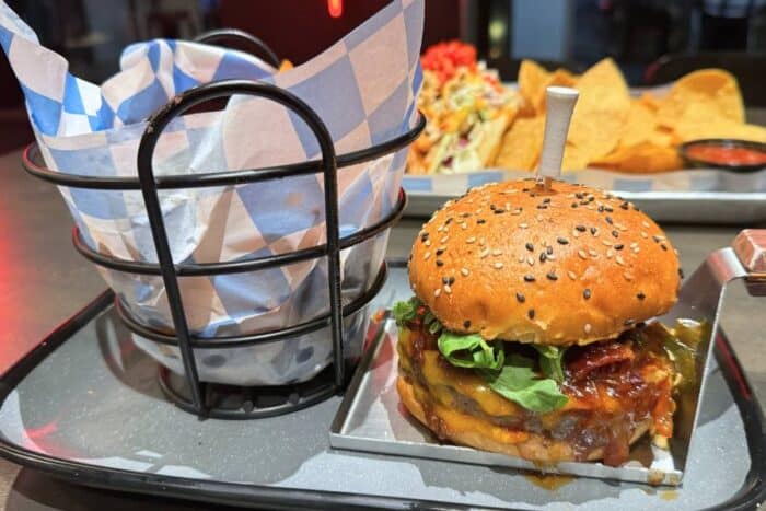 Sweet Jalapeno burger at PAR 3 Newport on the Levee