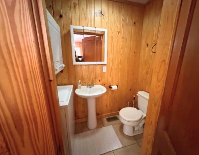 bathroom at Star Falls Cabin at Sheltowee Trace Adventure Resort