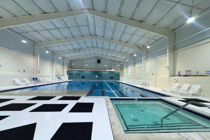 indoor pool and hot tub at The Glade Springs Resort Leisure Center