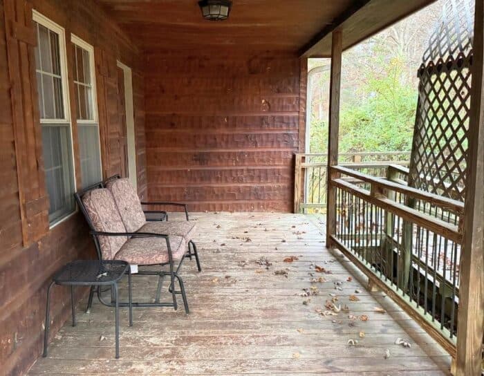 porch at Star Falls Cabin in Corbin KY