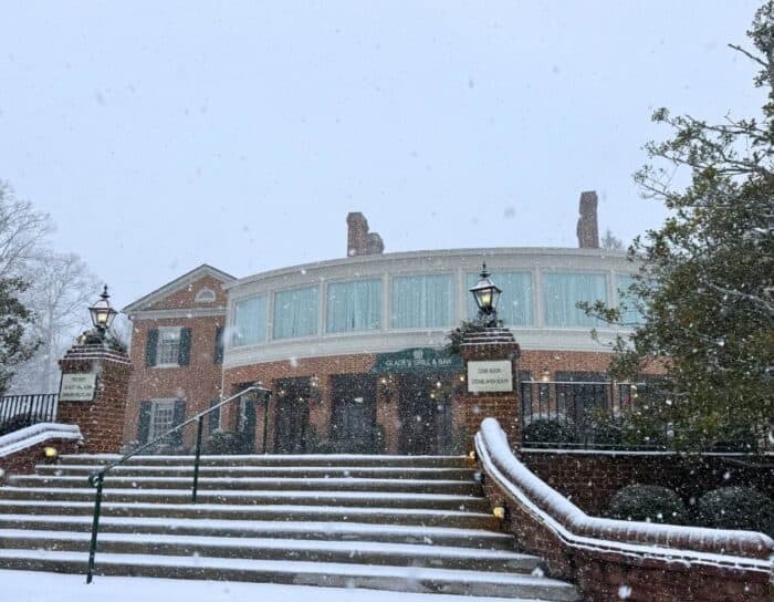 restaurants at The Resort at Glade Springs