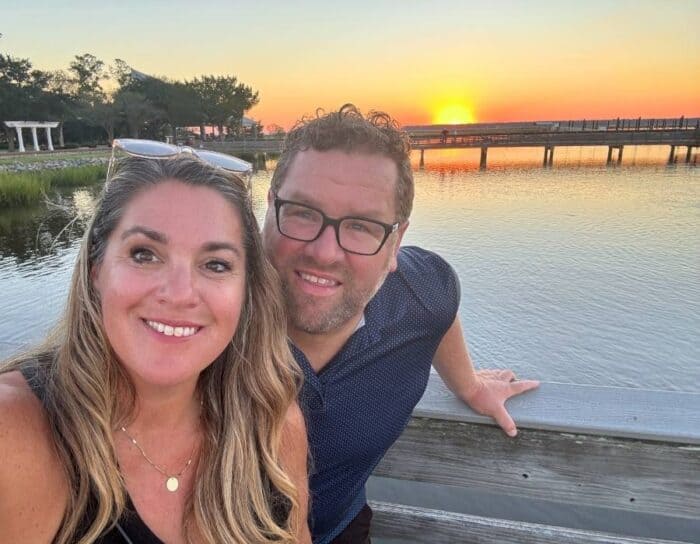couple at sunset at Howard Gilman Waterfront Park St. Marys GA