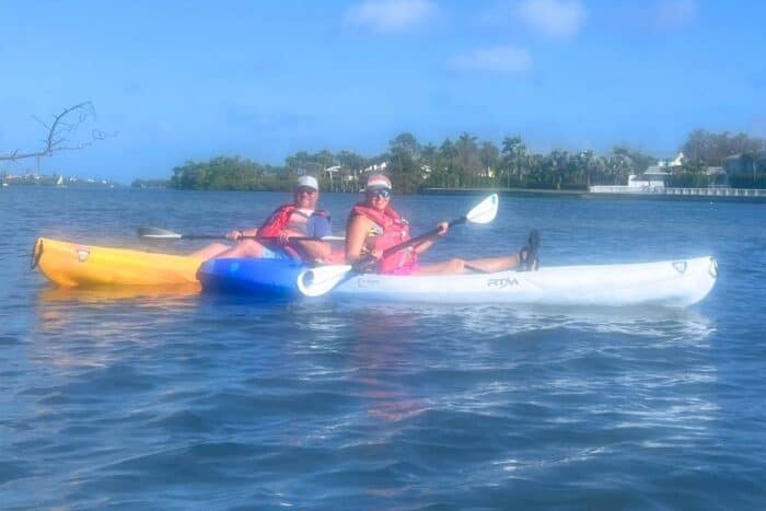 couple on guided kayak tour with SUP Englewood