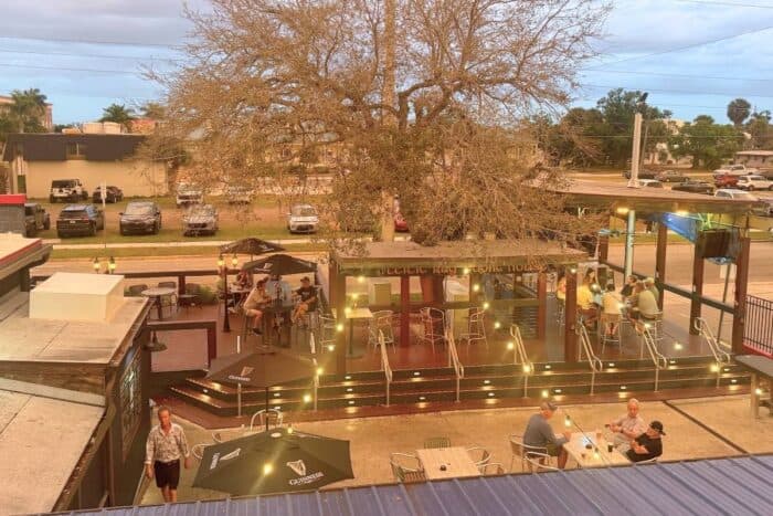 outdoor seating at Celtic Ray Public House Punta Gorda FL