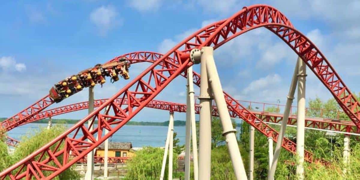 Ways to Save Money on Your Next Theme Park Visit