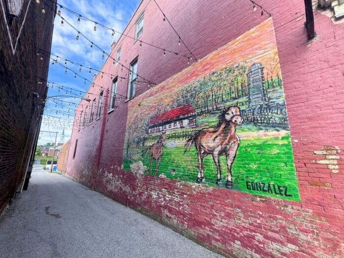 mural in Georgetown KY