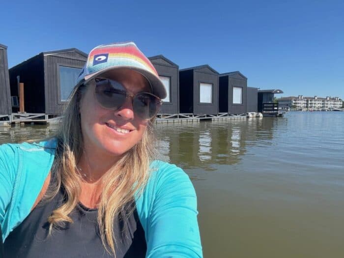 woman kayaking near SoLSTAY Lodging and Marina in Sandusky, OH