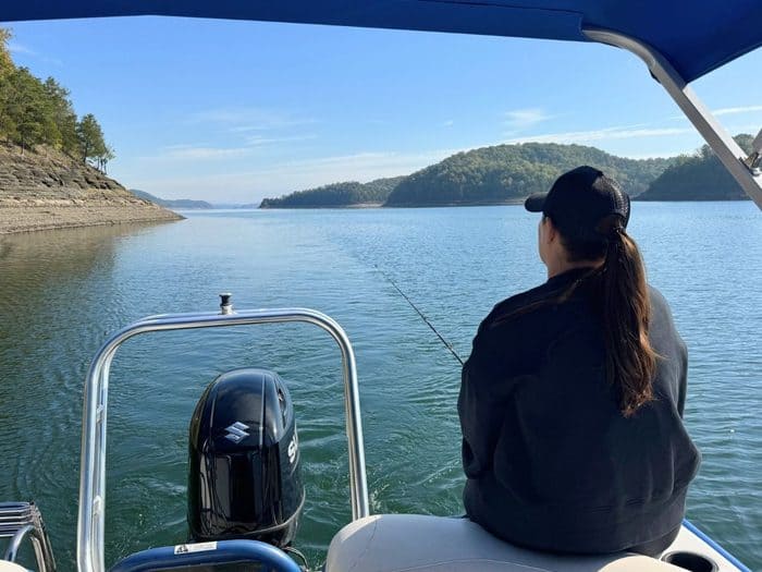 fishing and boating on Lake Cumberland in KY